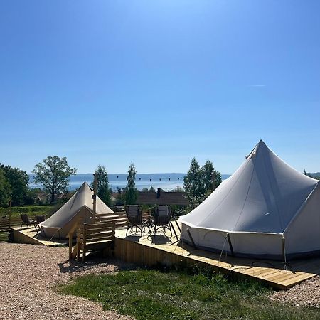 Hotel Vaettervy Glamping à Habo Extérieur photo