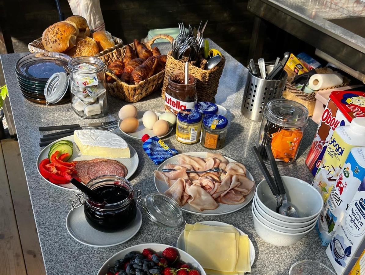 Hotel Vaettervy Glamping à Habo Extérieur photo